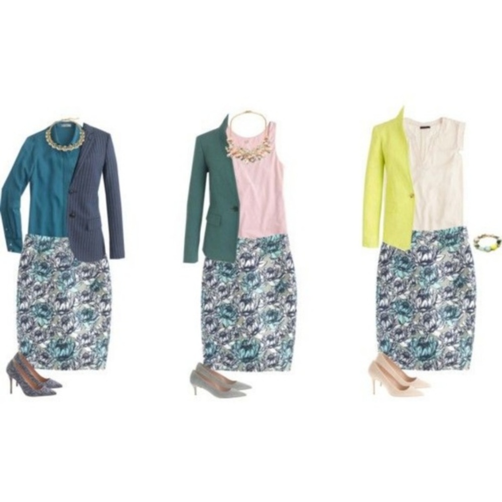 COPY - J. Crew Pencil Skirt in Water Lily Floral Print, 0 - Picture 2 of 4